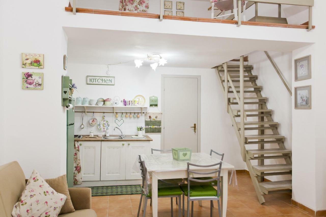 Apartament Little House Inside Capo'S Market Palermo Zewnętrze zdjęcie