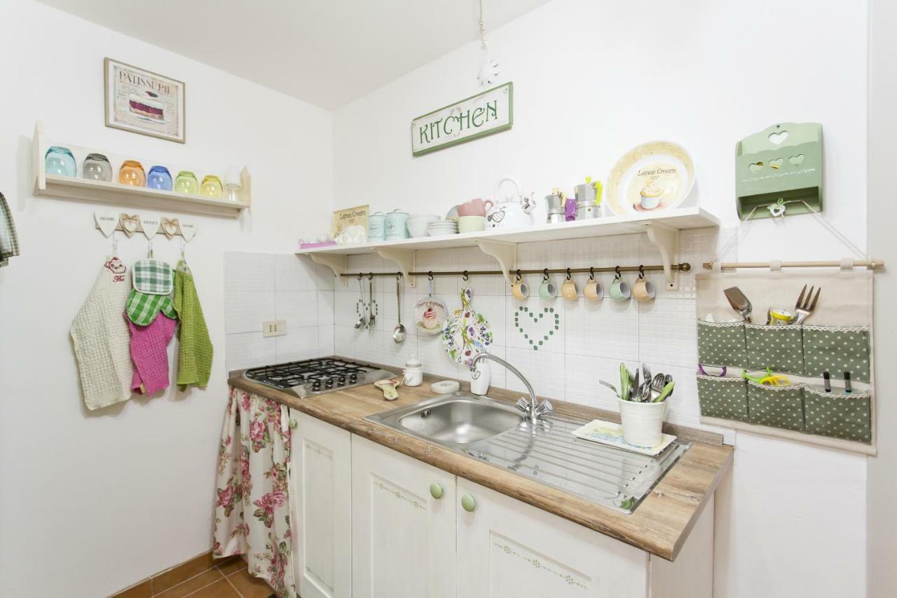 Apartament Little House Inside Capo'S Market Palermo Zewnętrze zdjęcie