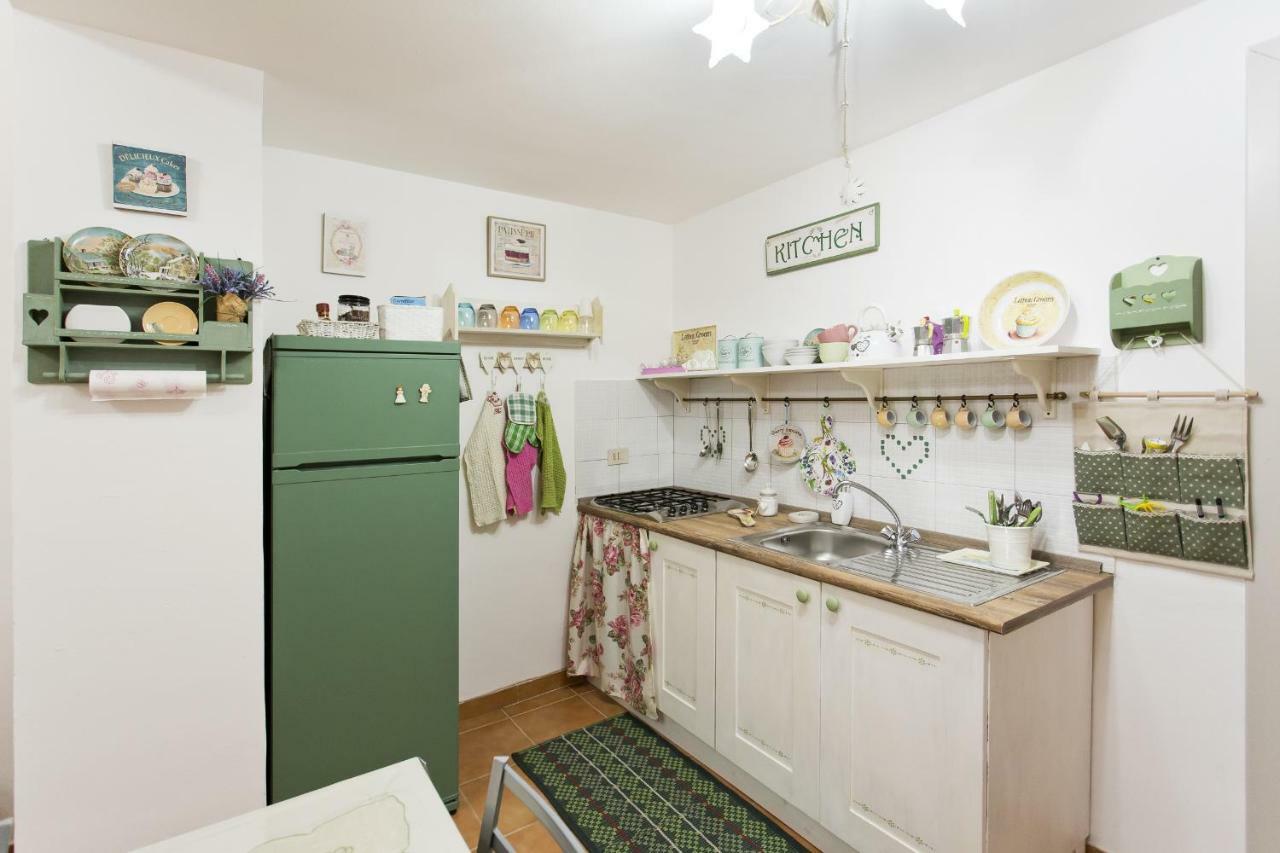 Apartament Little House Inside Capo'S Market Palermo Zewnętrze zdjęcie